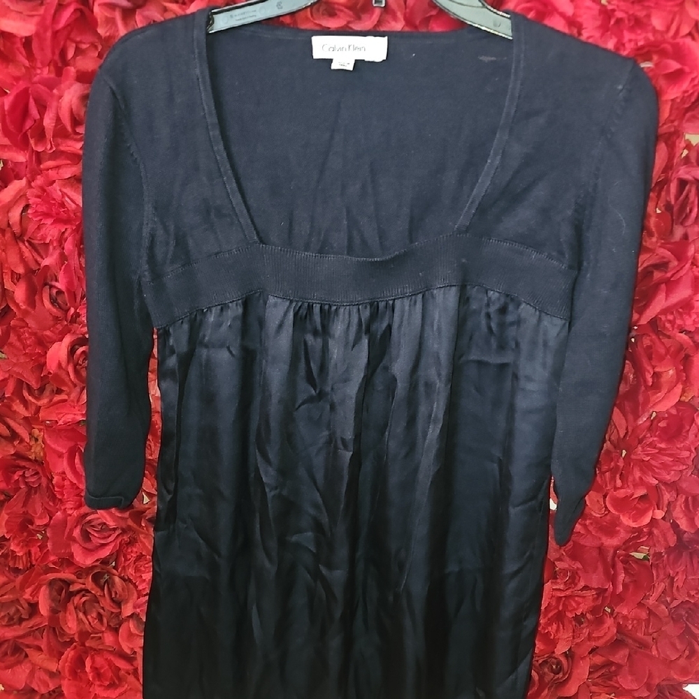 Calvin Klein Women's Black 3/4 Sleeve Shirt- Part Angora Part Rayon Size Large